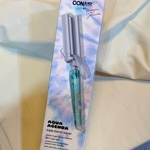 Conair Aqua Triple Barrel Waver (P142)